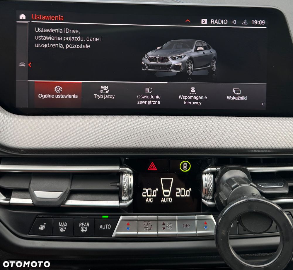 BMW Seria 2 M235i xDrive ColorVision Edition - 24