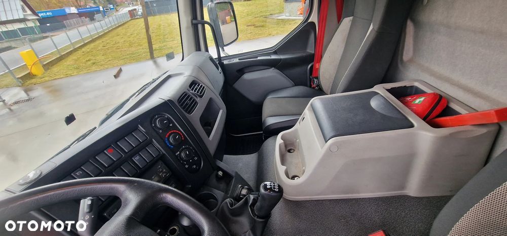 Renault VP  MDA2C/Z - 26