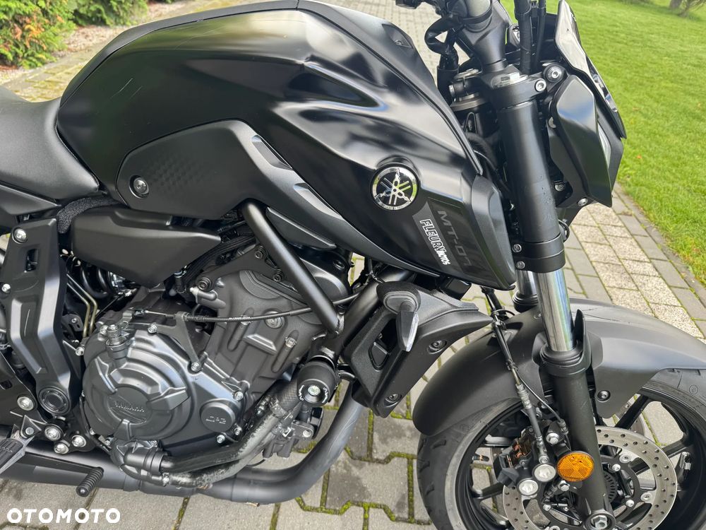 Yamaha MT - 12