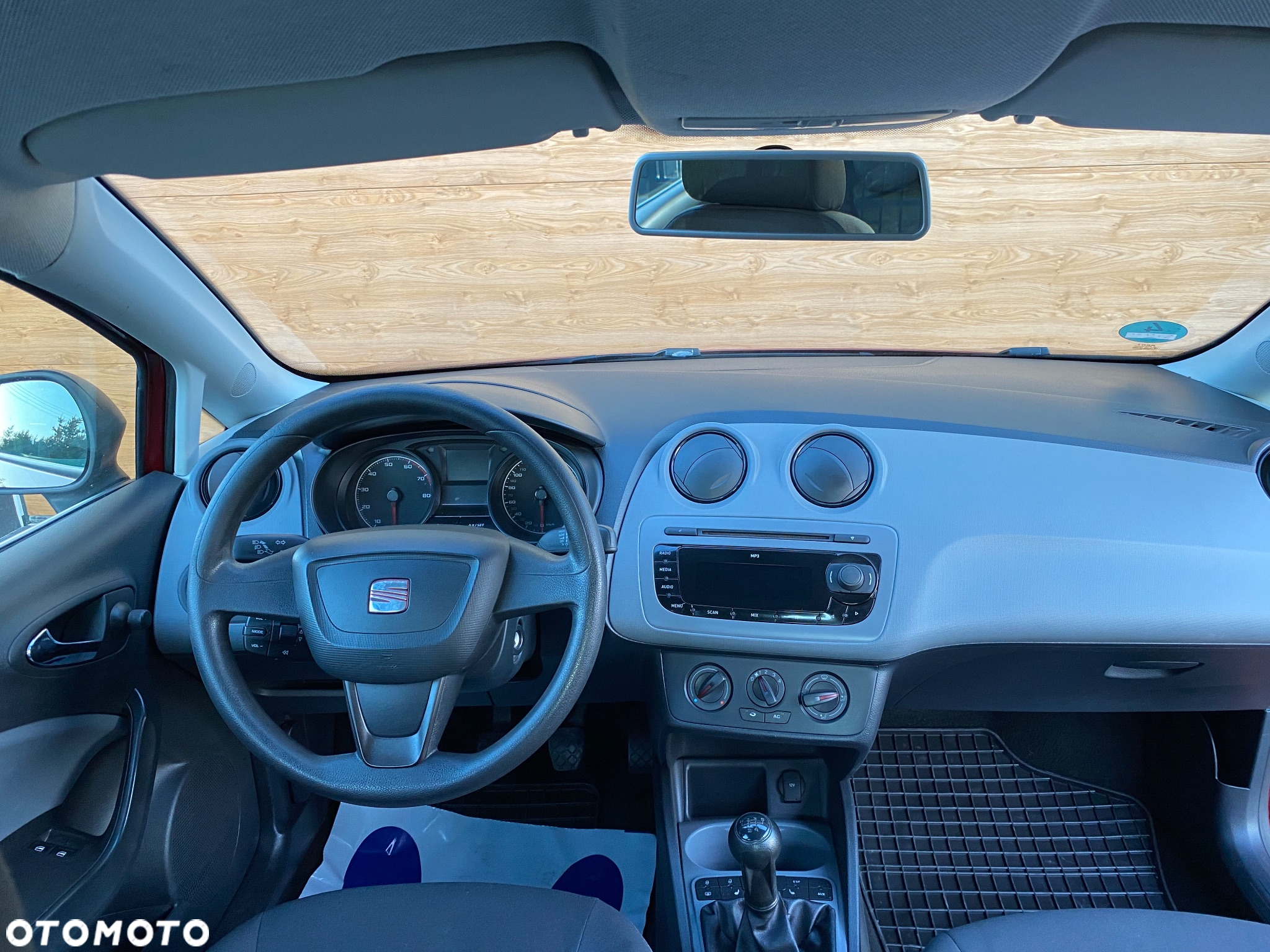 Seat Ibiza 1.4 16V Reference Viva - 22
