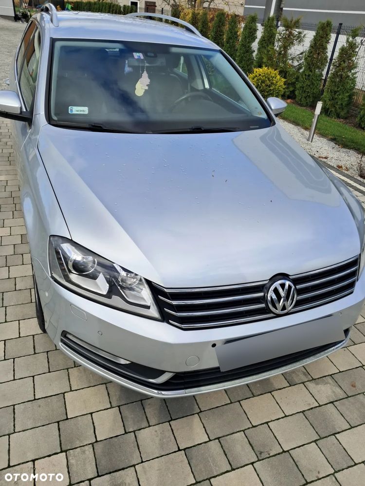 Volkswagen Passat Variant 2.0 TDI 4Motion DPF DSG Highline - 9