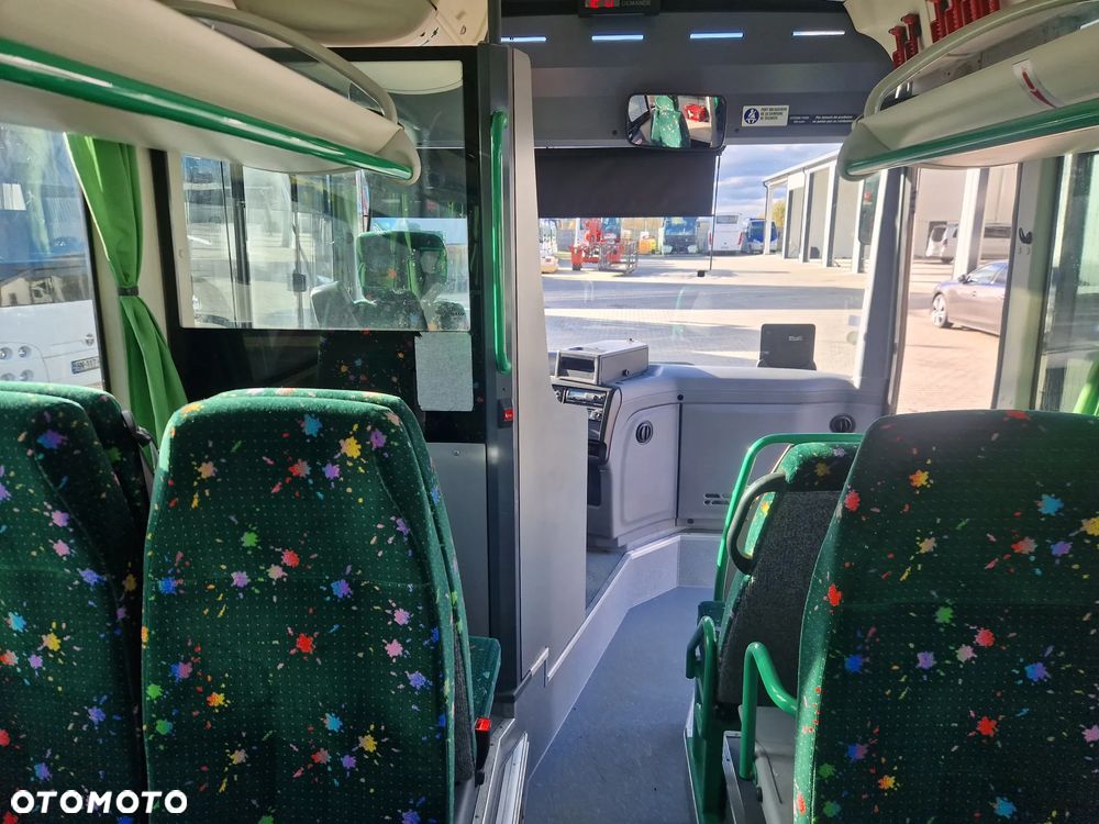 Iveco CROSSWEY LOW ENTRY^E6^AUTOMAT - 23