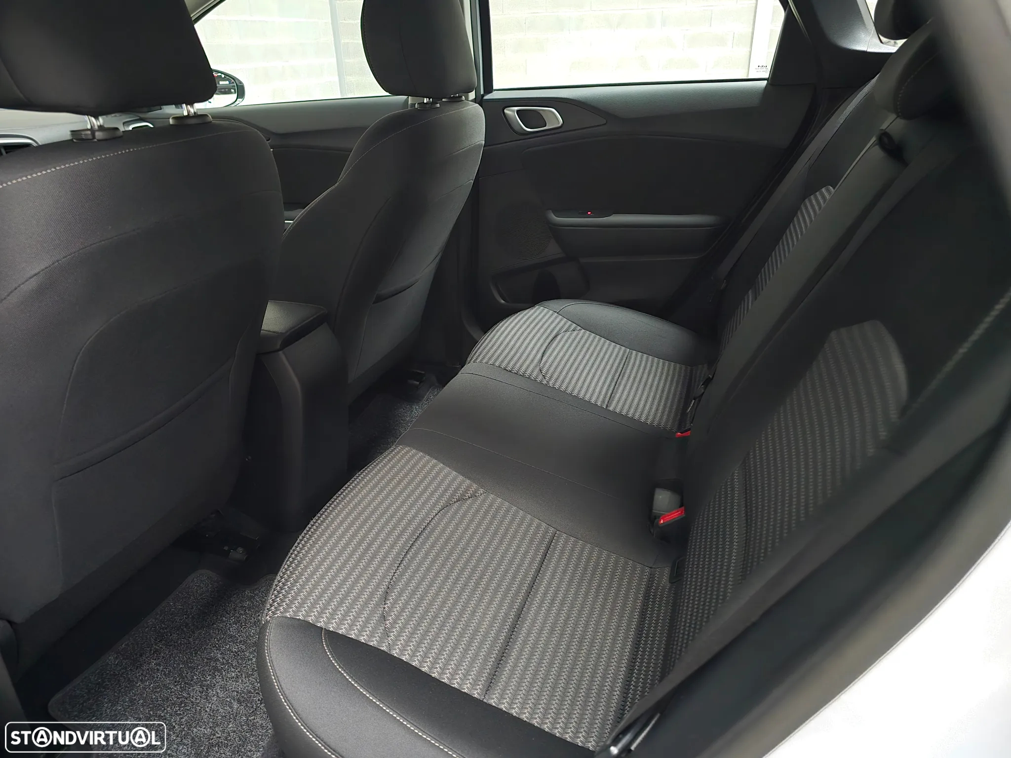 Kia Ceed SW 1.0 T-GDI Drive - 32