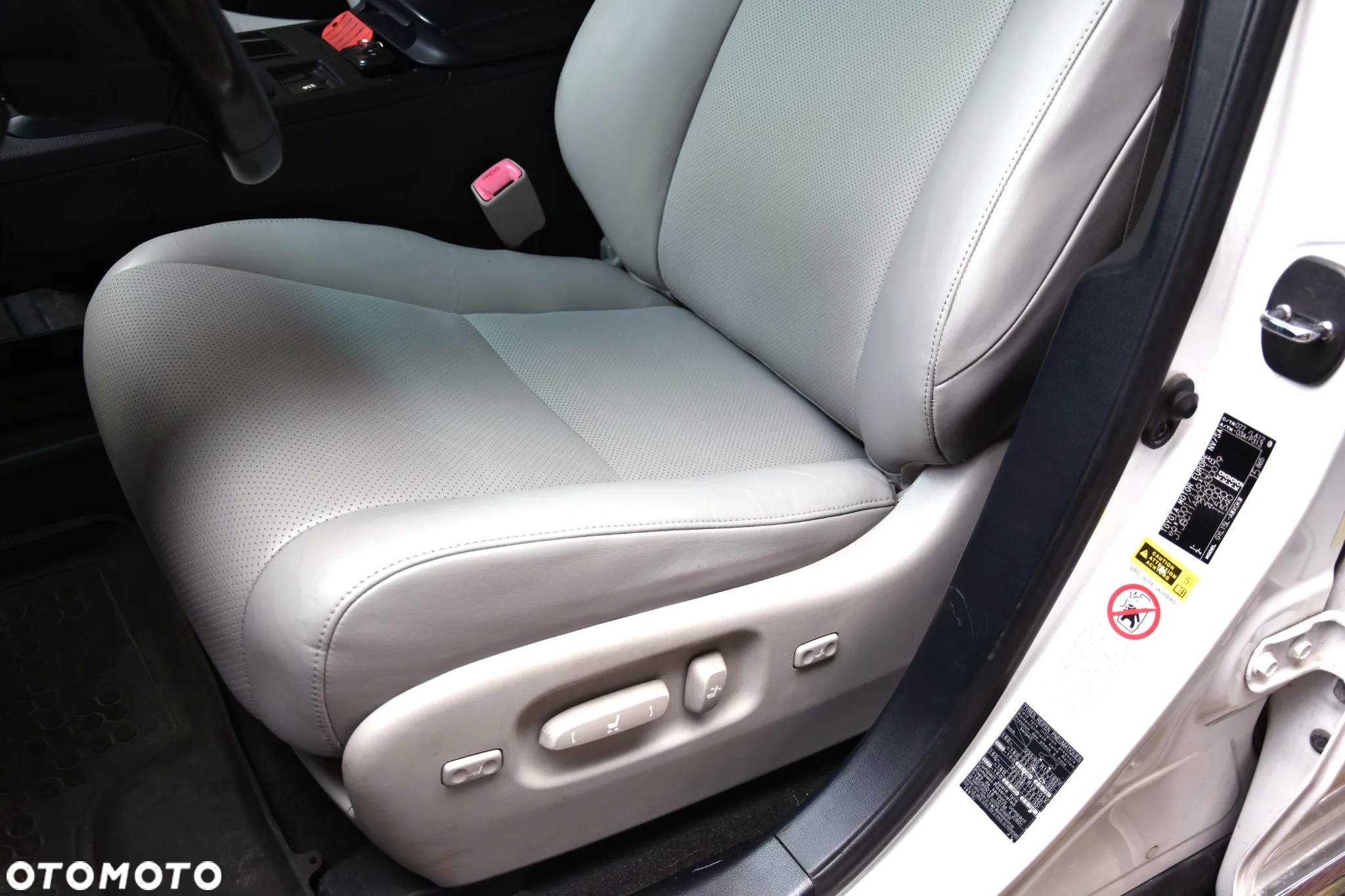 Lexus RX 200t / 300 Prestige - 10