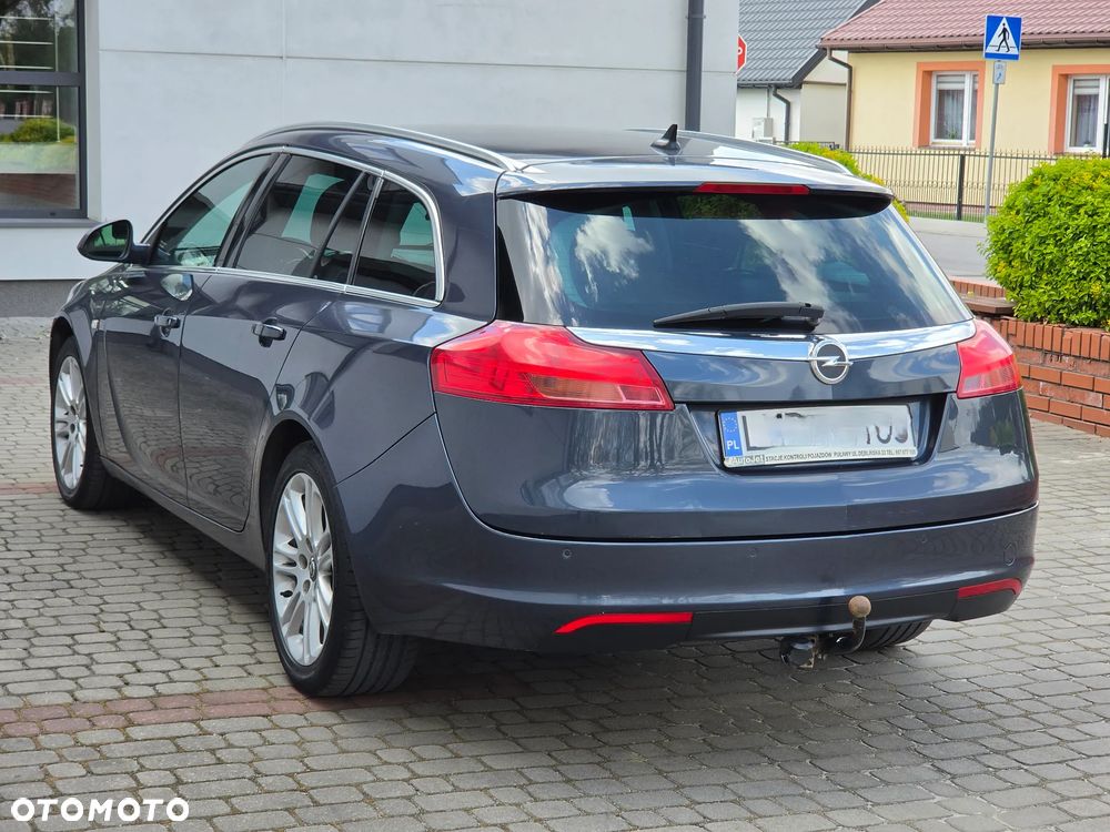 Opel Insignia - 12