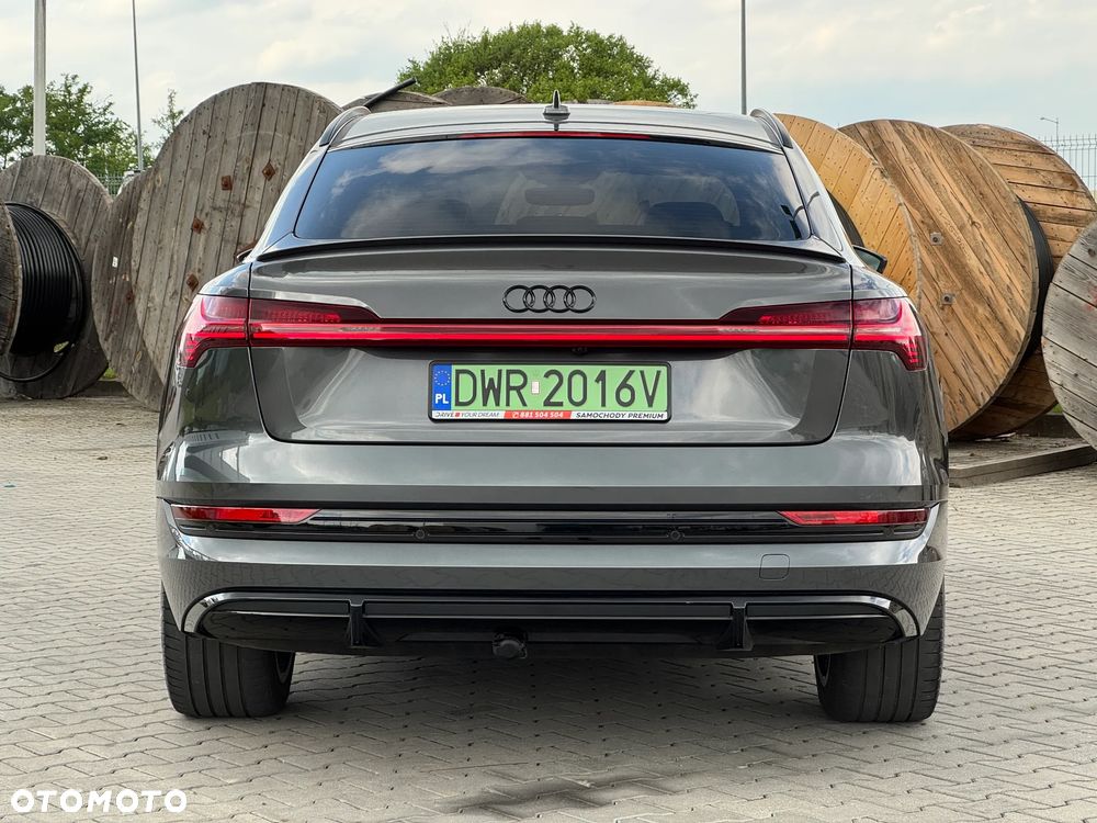 Audi e-tron Sportback 55 quattro S line - 8