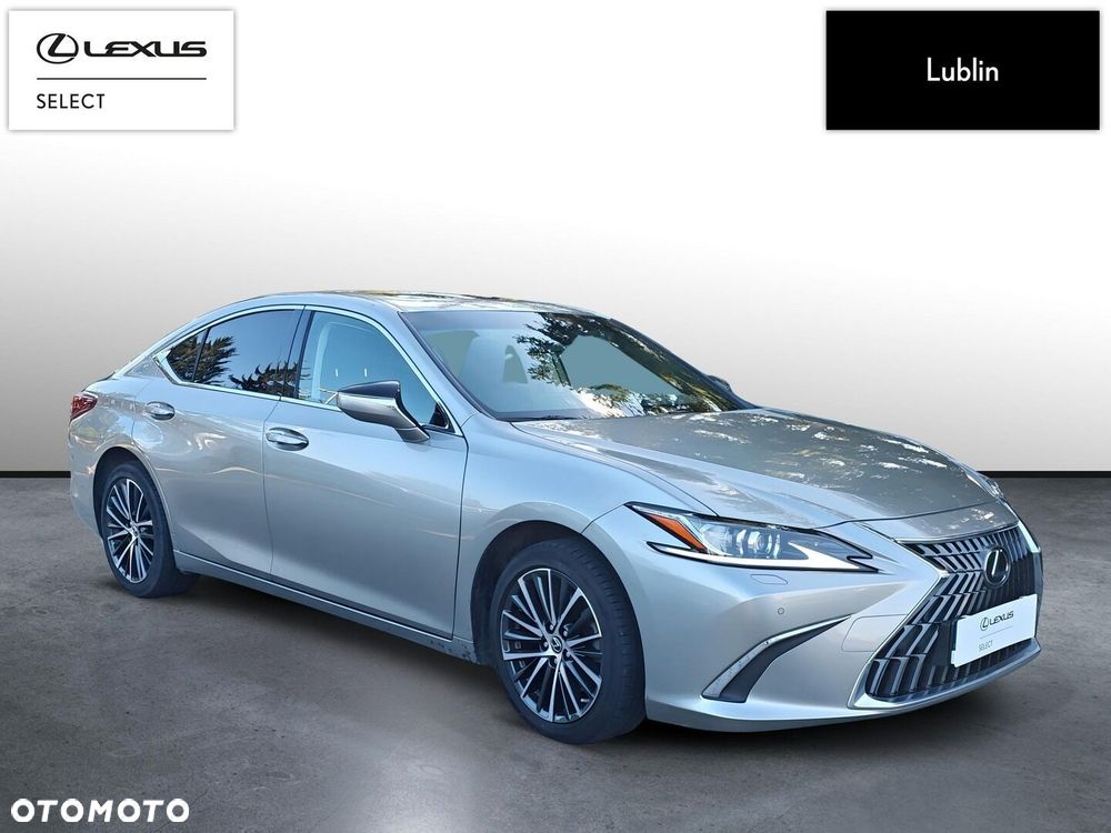 Lexus ES 300h Business Edition - 7