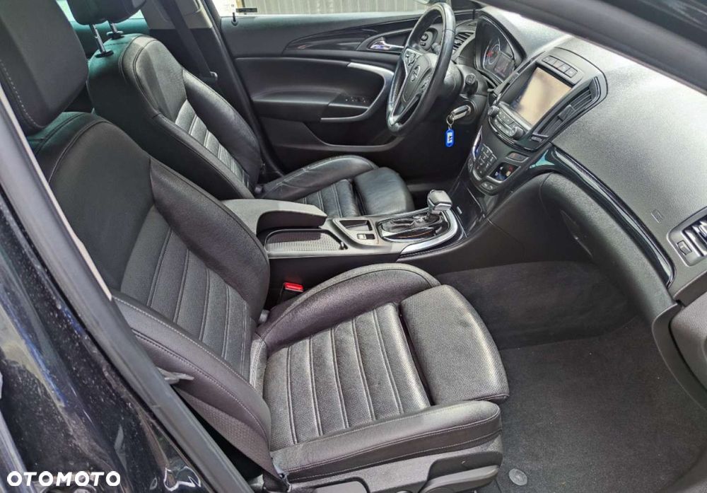 Opel Insignia - 14