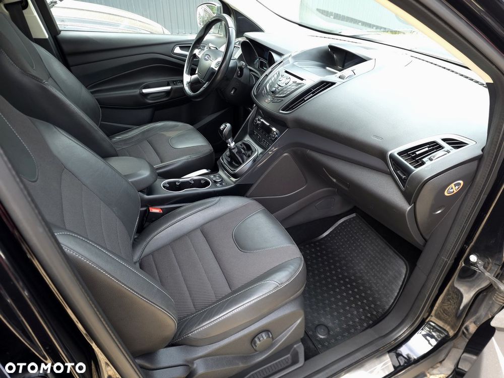 Ford Kuga 2.0 TDCi FWD Titanium - 11