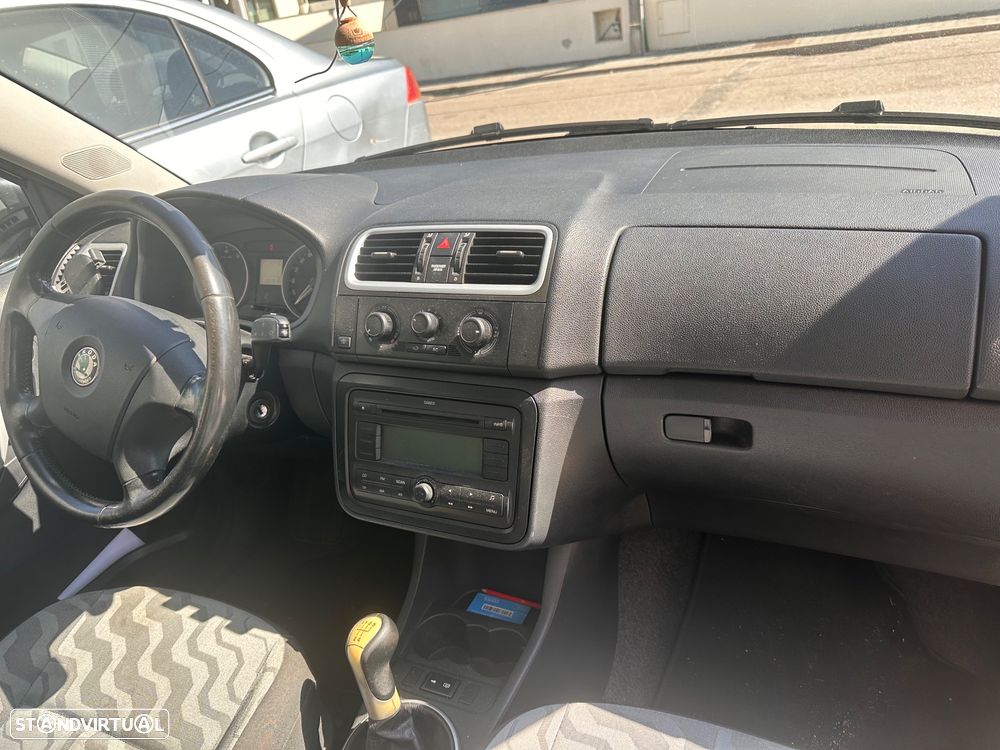 Skoda Fabia 1.2 Ambiente - 10