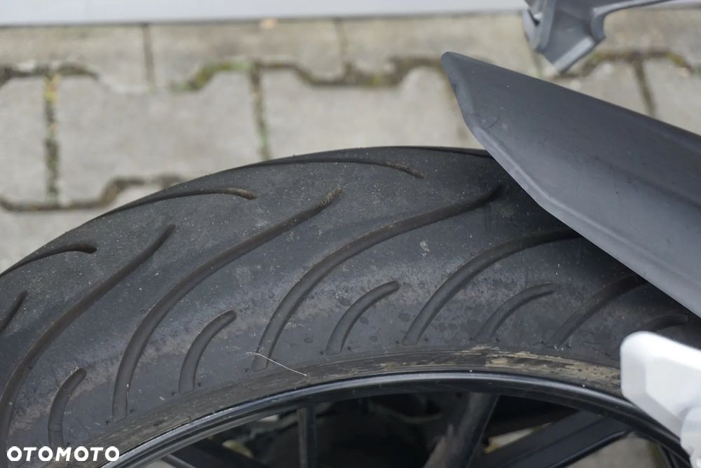 Yamaha MT - 6