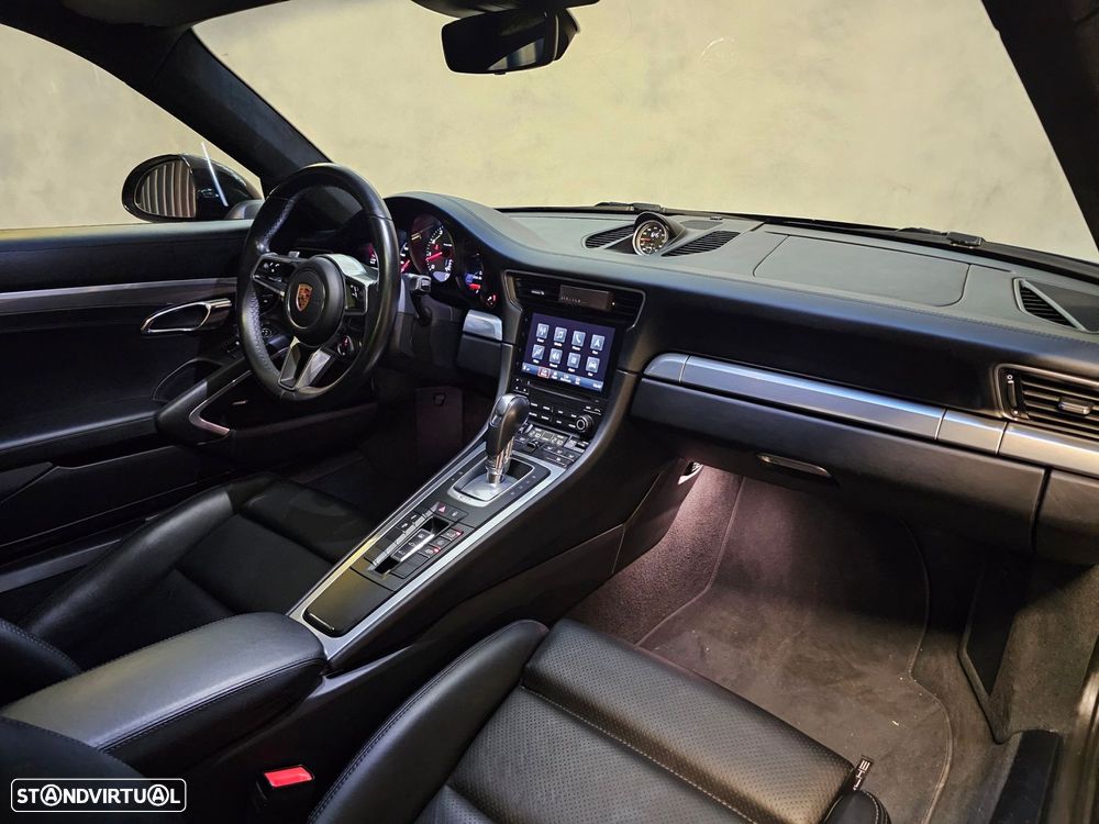 Porsche 911 (991) Carrera 4S PDK - 13