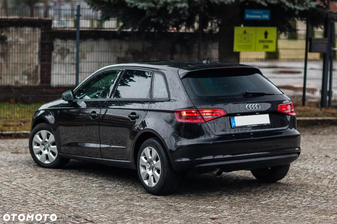 Audi A3 1.6 TDI S tronic - 14