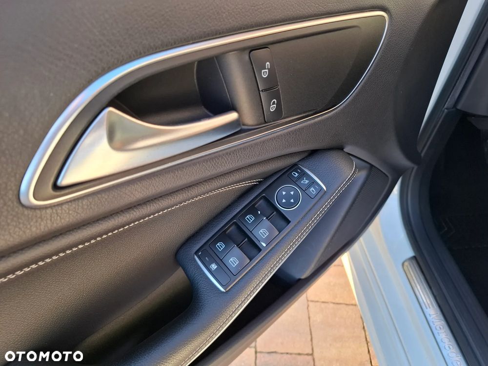 Mercedes-Benz Klasa A - 30