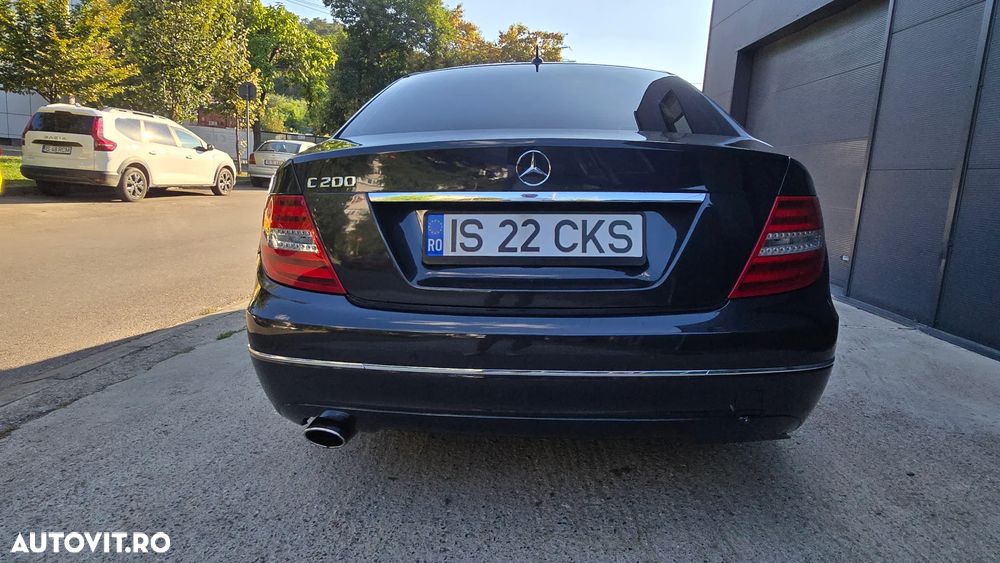 Mercedes-Benz C - 6
