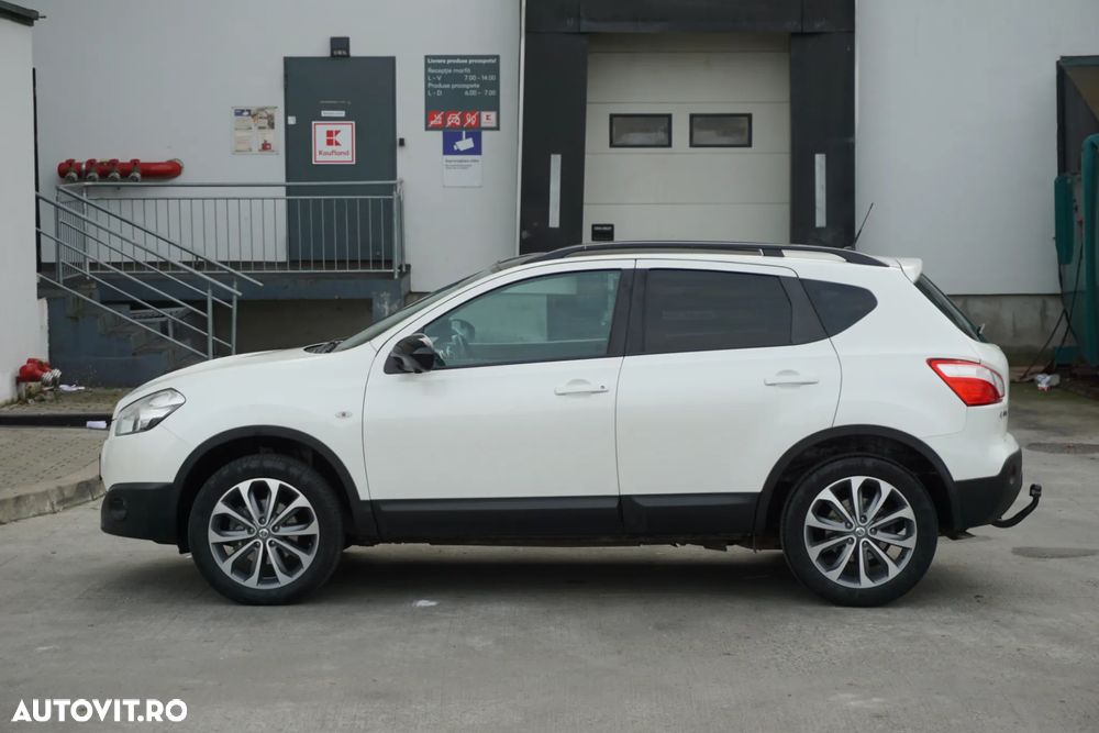 Nissan Qashqai 1.6 DCI 4 x 4 DPF Start/Stop tekna - 4