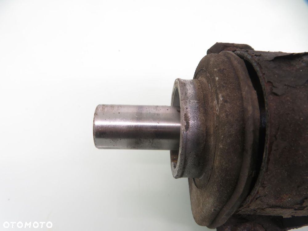 MAGLOWNICA CHEVROLET AVEO T200 - 3