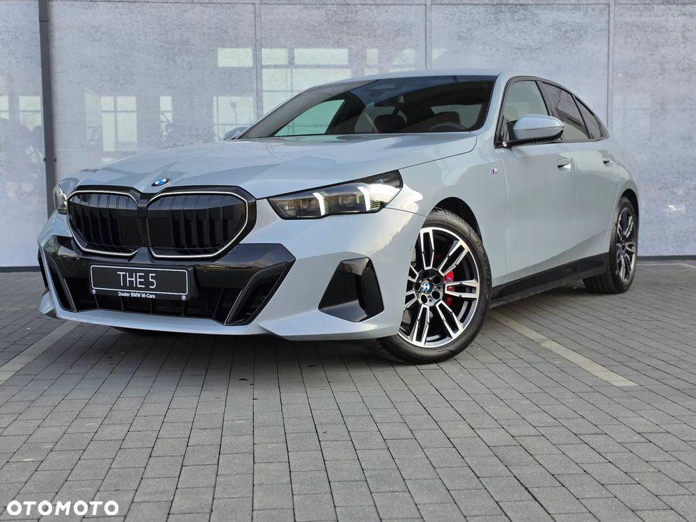 BMW Seria 5 520d mHEV - 13