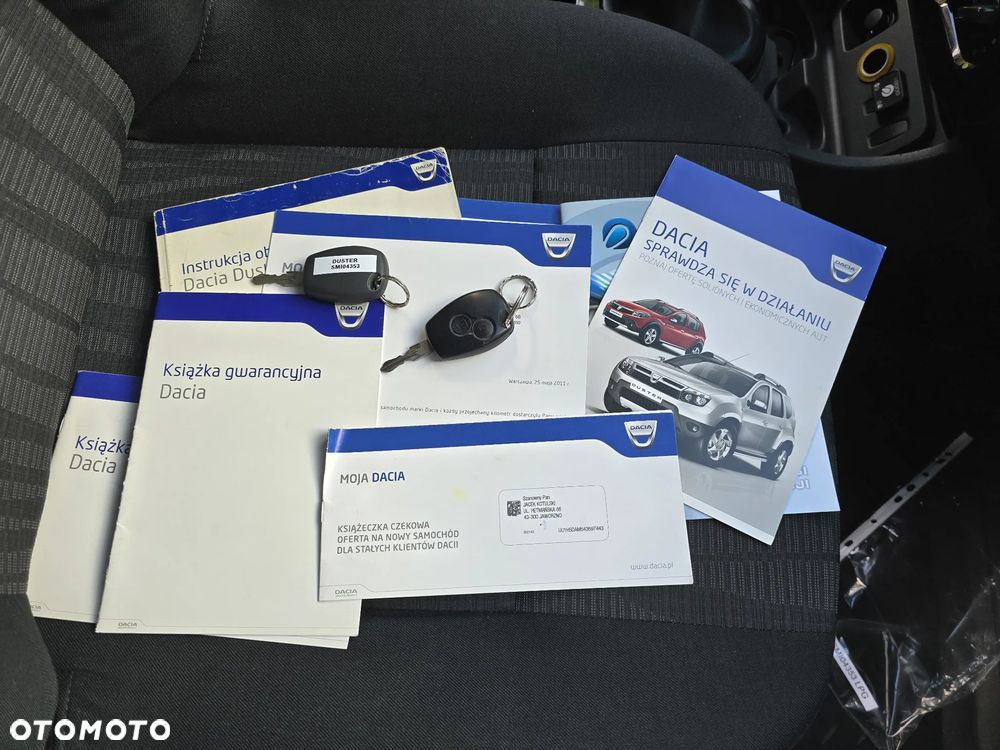 Dacia Duster 1.6 Laureate - 33