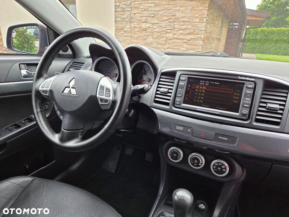 Mitsubishi Lancer - 7