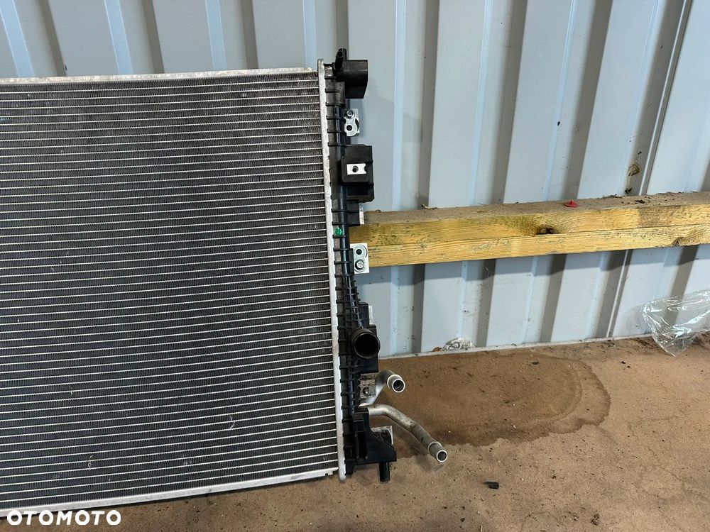 Komplet Chłodnic Ford Kuga MK3 HYBRYDA 2,5 - 6