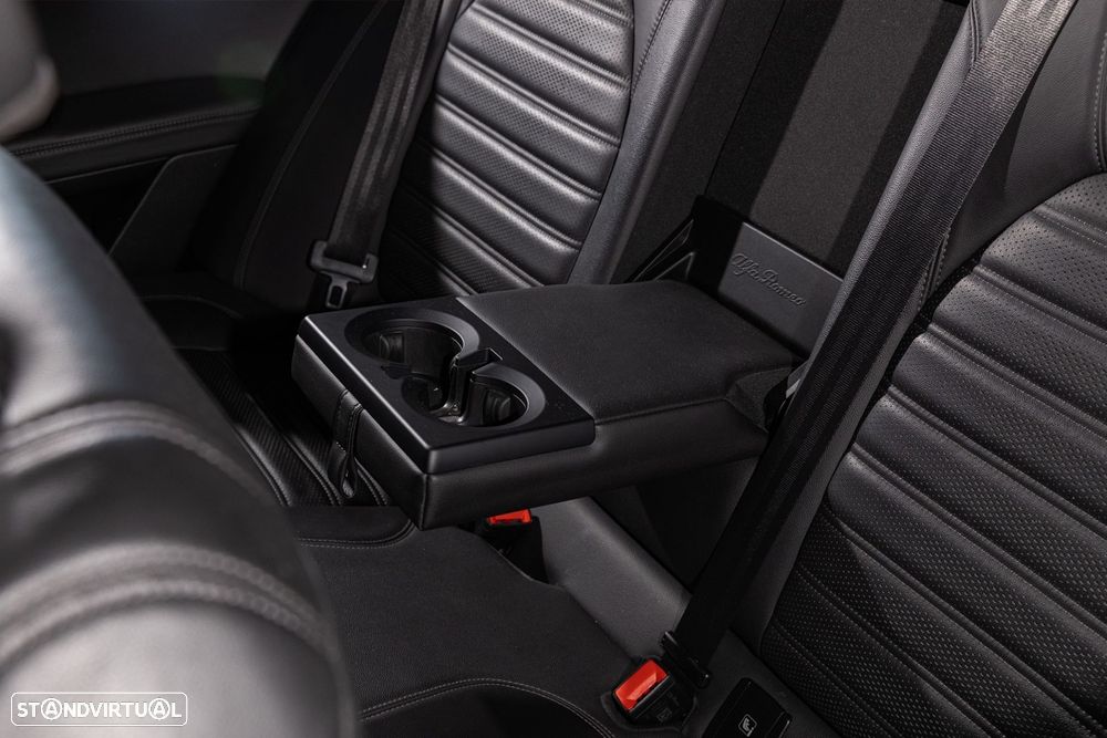 Alfa Romeo Stelvio 2.2 D Super AT8 - 27