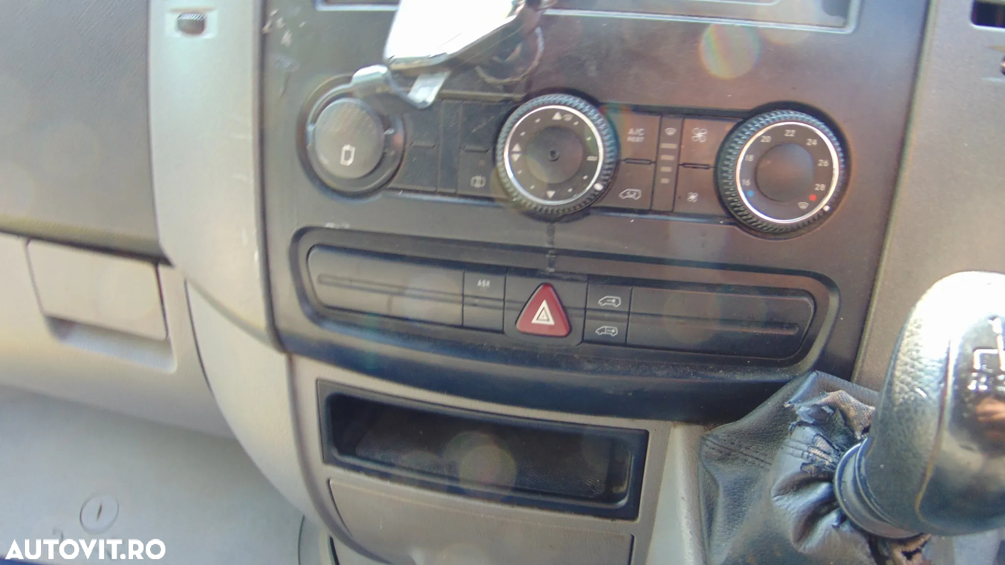 Radio CD VW Crafter dezmembrez vw crafter 2.5 - 5