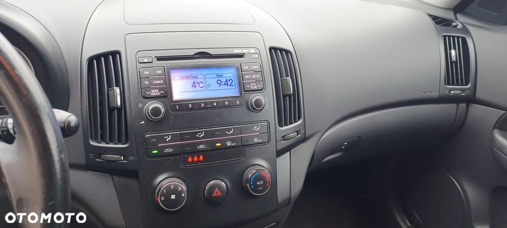 Hyundai i30 1.4 Classic + - 4