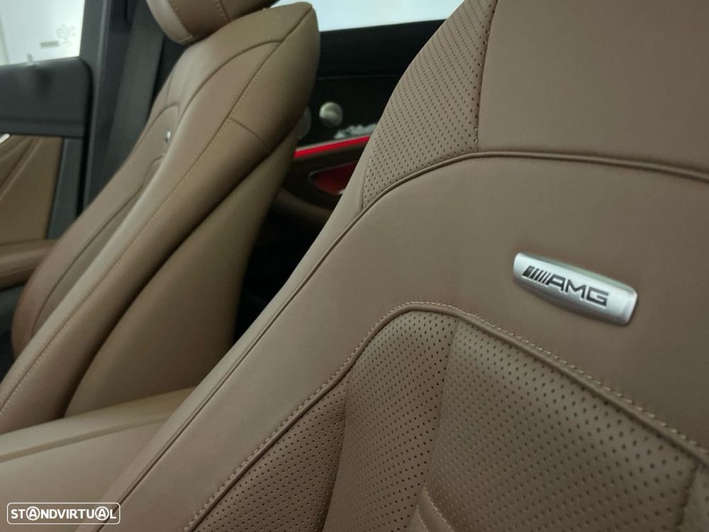 Mercedes-Benz E 53 AMG 4Matic+ - 24