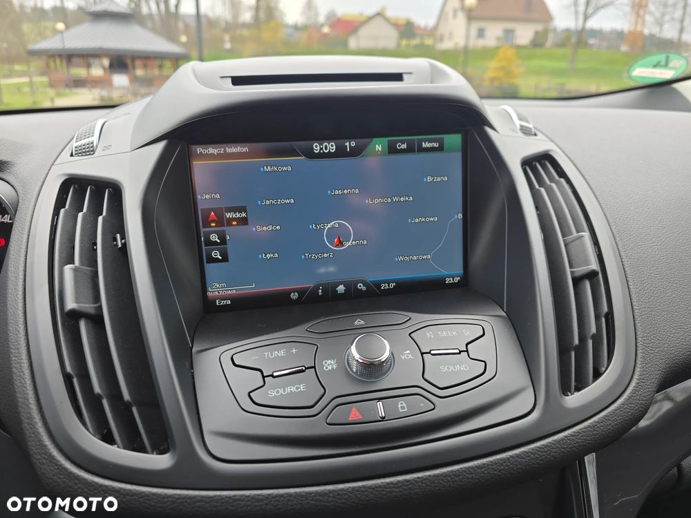 Ford Kuga 2.0 TDCi 2x4 Titanium - 22