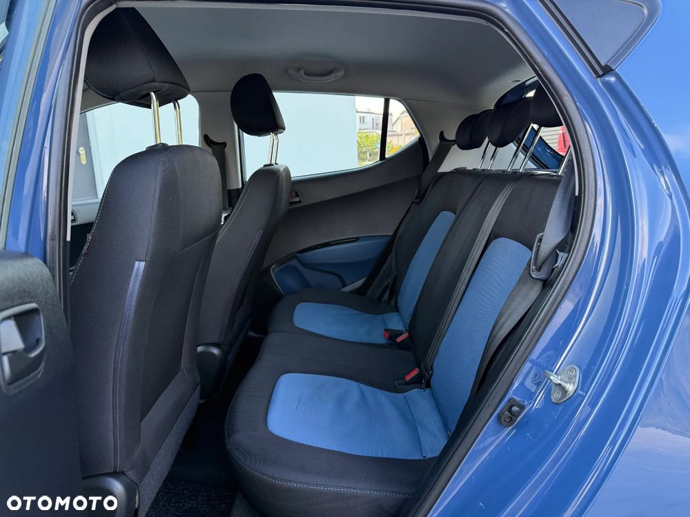 Hyundai i10 - 30
