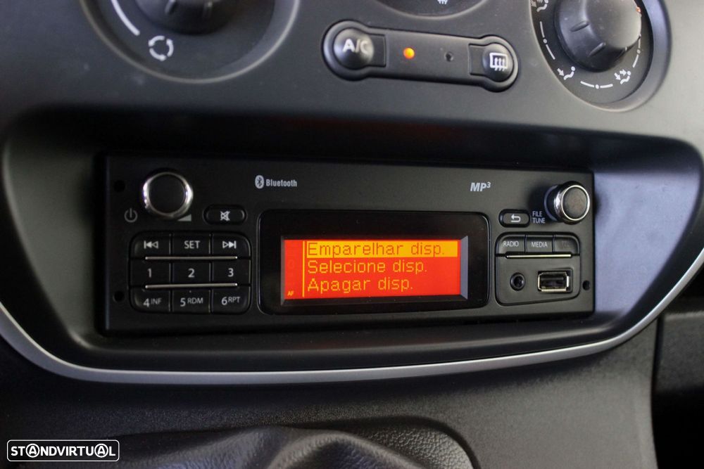 Renault Kangoo 1.5 DCI 75CV - 25