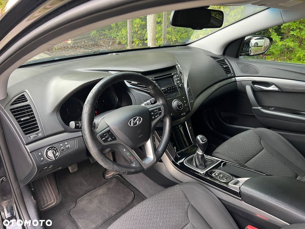 Hyundai i40 1.7 CRDi Comfort + - 12