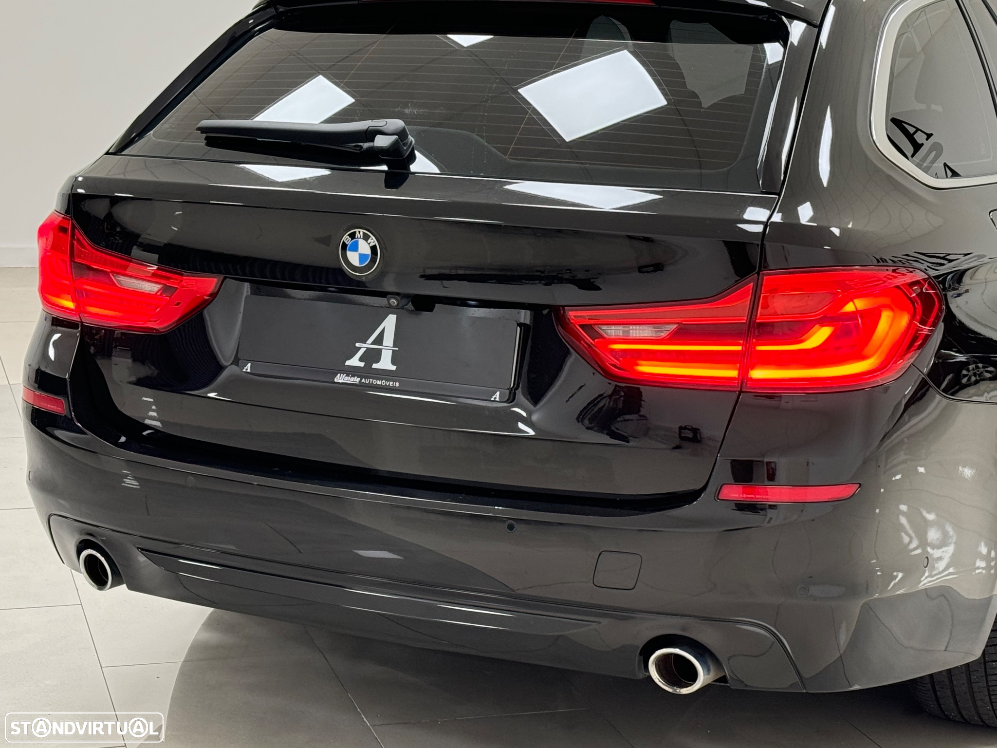 BMW 520 d Touring Aut. Sport Line - 13