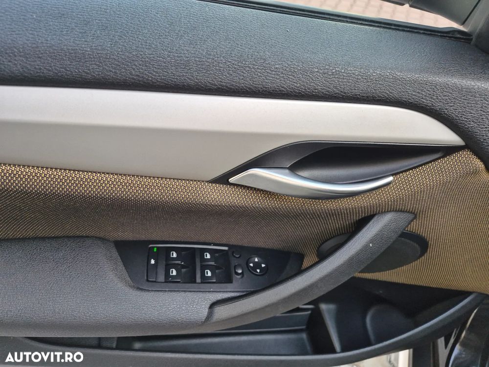 BMW X1 xDrive20d - 9