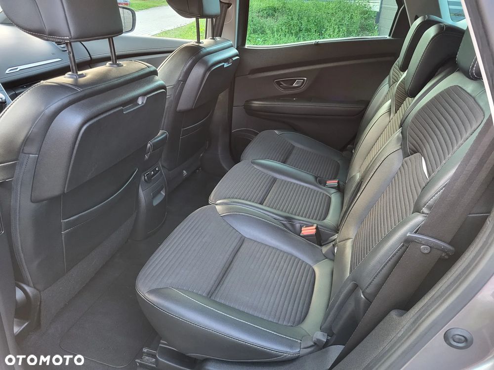 Renault Scenic ENERGY dCi 110 EXPERIENCE - 12
