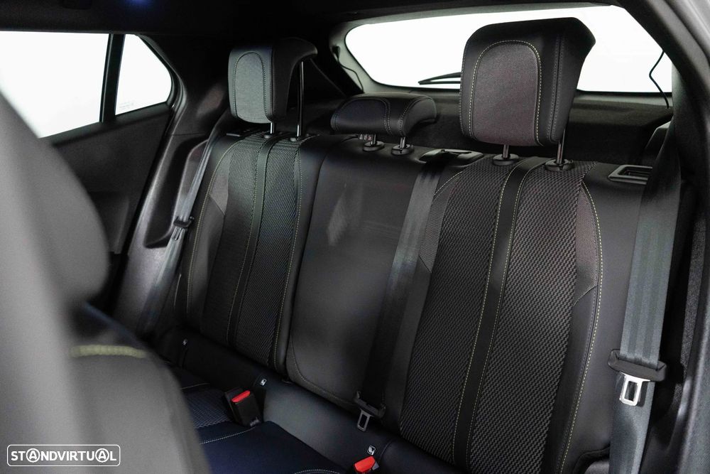 Peugeot 2008 1.2 PureTech GT Line EAT8 - 9