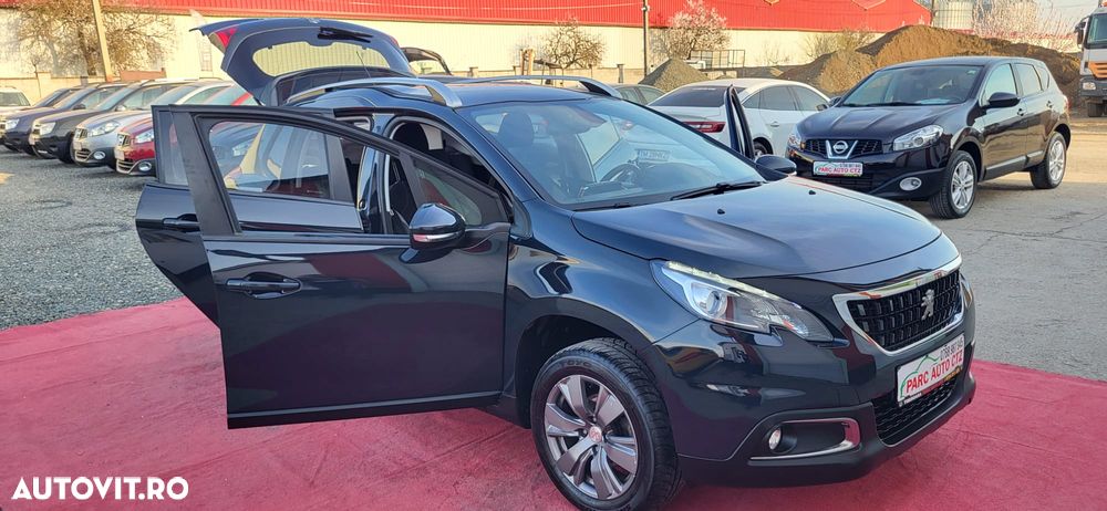 Peugeot 2008 1.2 VTi Access - 36