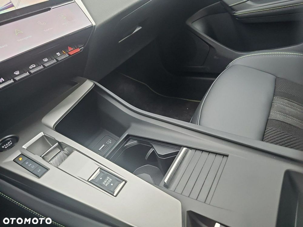 Peugeot 308 - 14