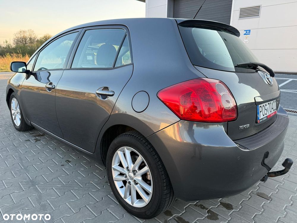 Toyota Auris 2.0 D-4D Luna - 4