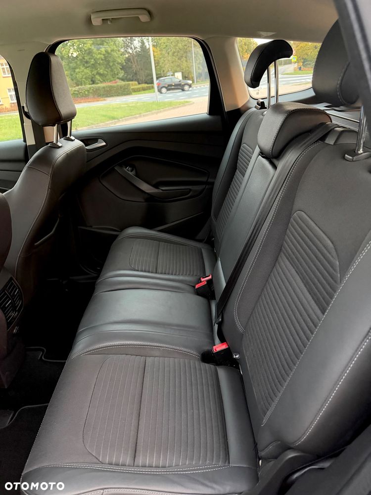 Ford Kuga - 18