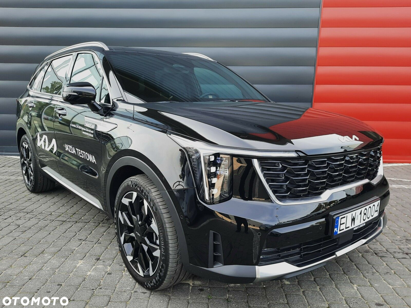 Kia Sorento - 4