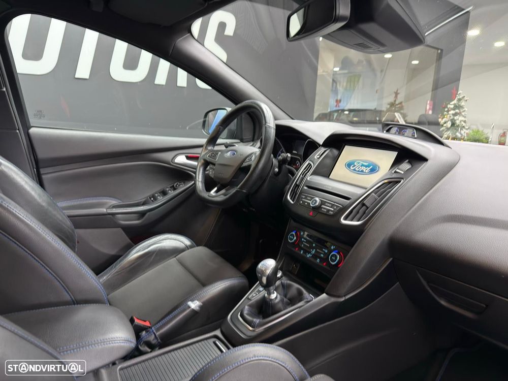 Ford Focus 2.3 EcoBoost RS Pack Performance - 20