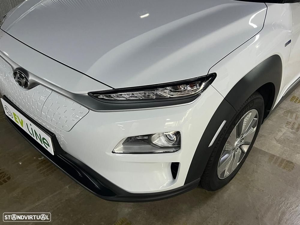 Hyundai Kauai EV 64 kWh Premium - 13