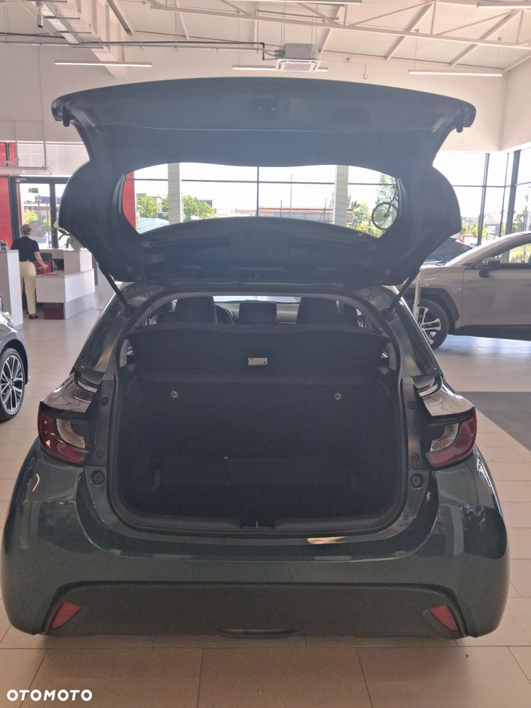 Toyota Yaris - 8
