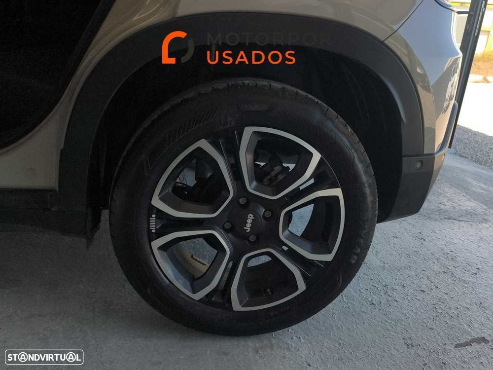 Jeep Avenger 1.2 TG Summit - 10