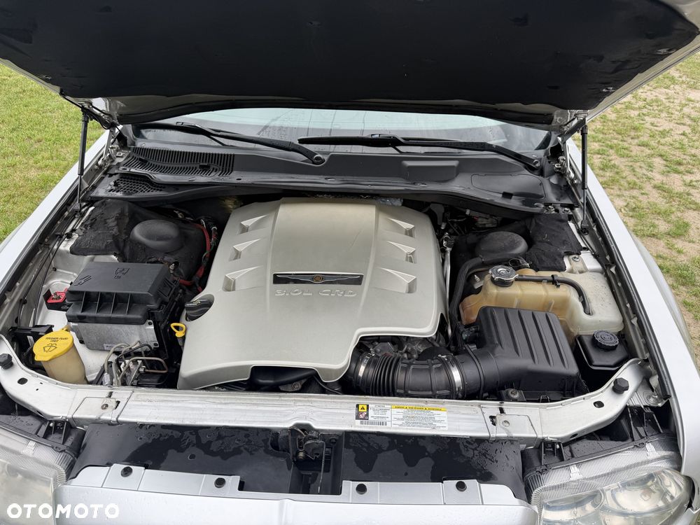 Chrysler 300C - 5