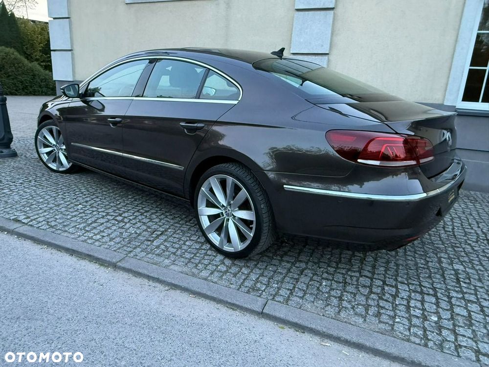 Volkswagen Passat CC 2.0 TSI DSG - 4