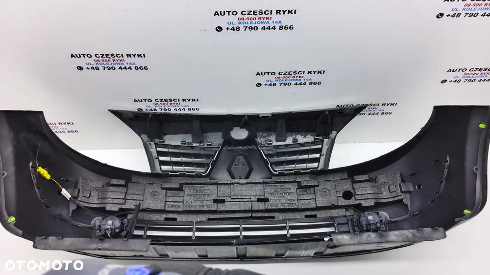 Renault Scenic II Zderzak Przód 8200139528 - 16