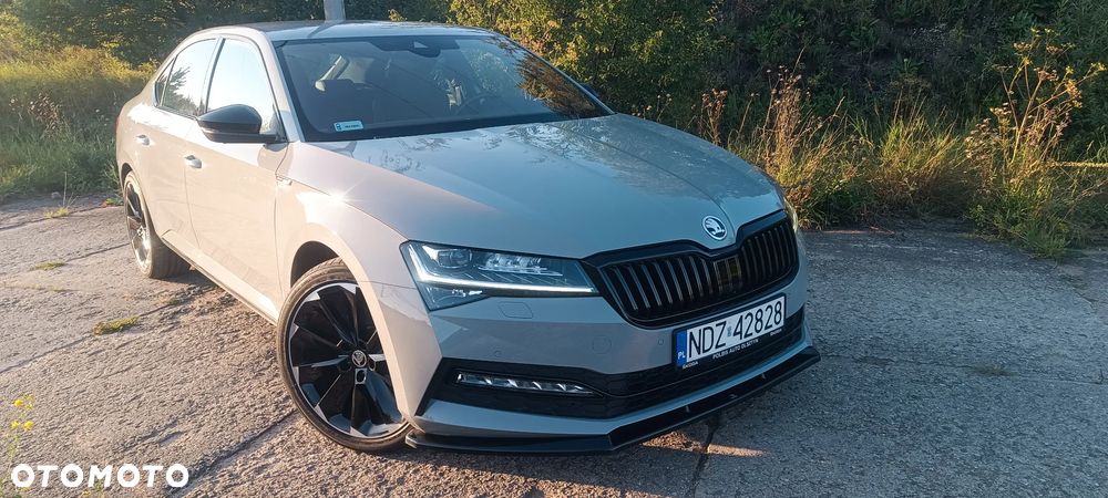 Skoda Superb 2.0 TSI Sportline DSG - 11